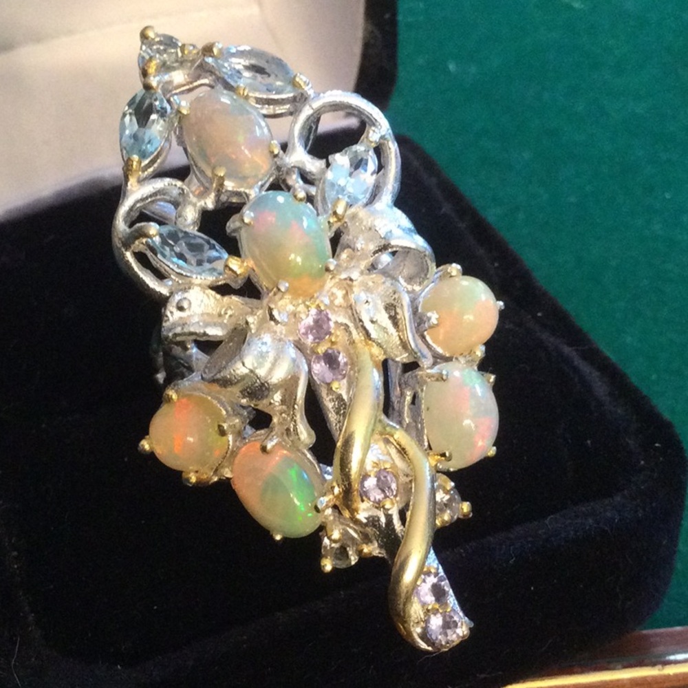 Outstanding Elegance, Genuine Natural Fiery Opal Ring - Picture 4 of 15
